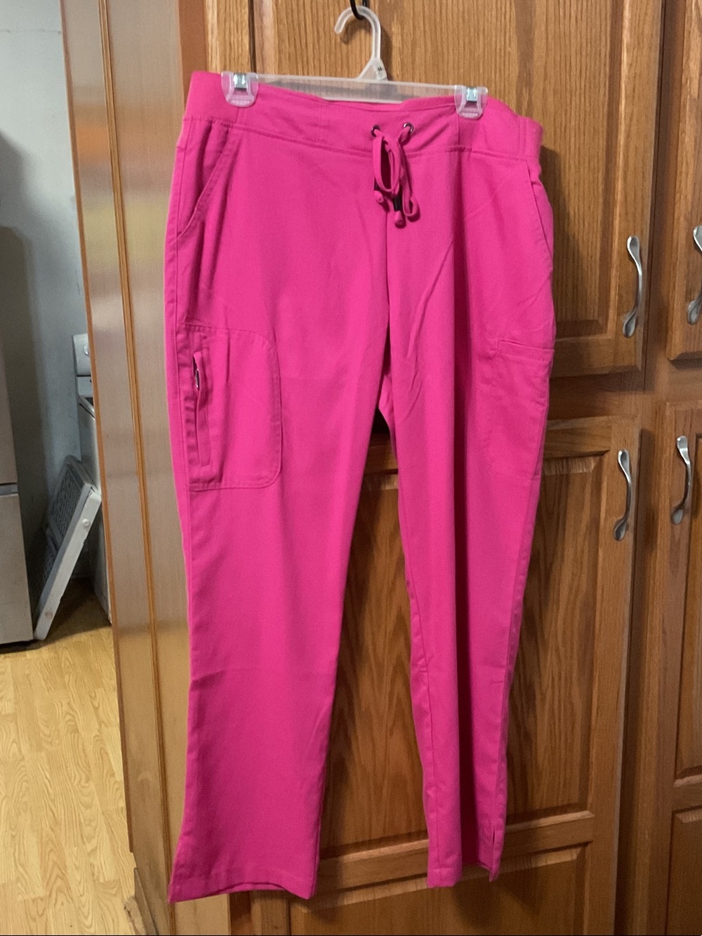 Grey's Anatomy Bright raspberry Straight-Leg Scrub Pants size MP - Picture 1 of 7